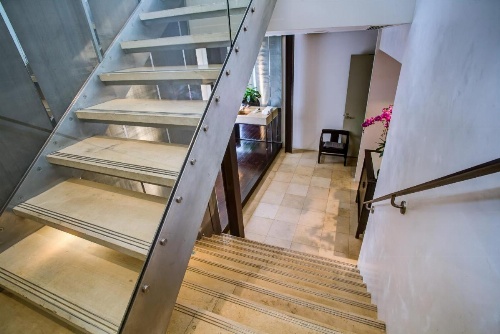 Establishment Hotel image 40