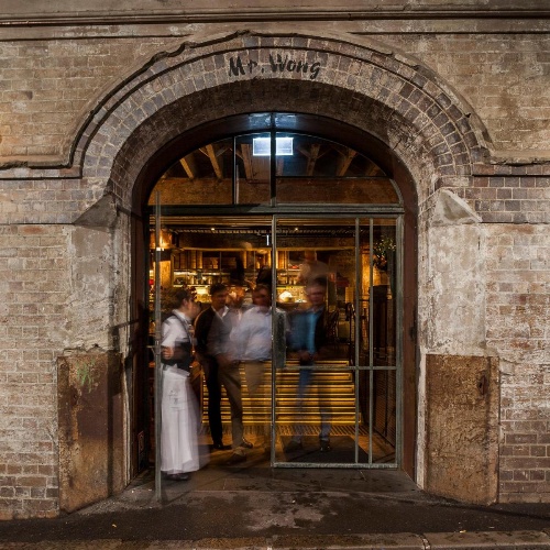 Establishment Hotel image 5